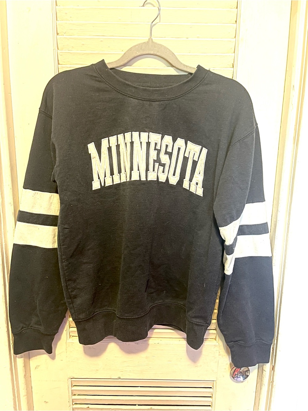 Minnesota Graphic Crewneck Sweatshirt - Black & White